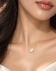 Collana Trasparente con Punto Luce