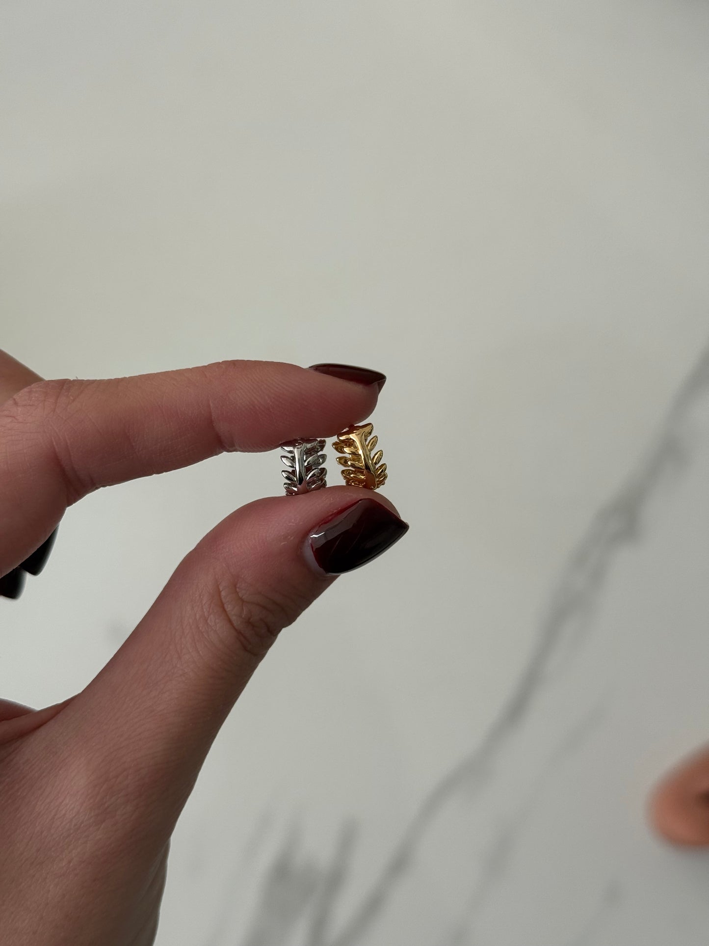 Lobetto Mini Hoop Alloro