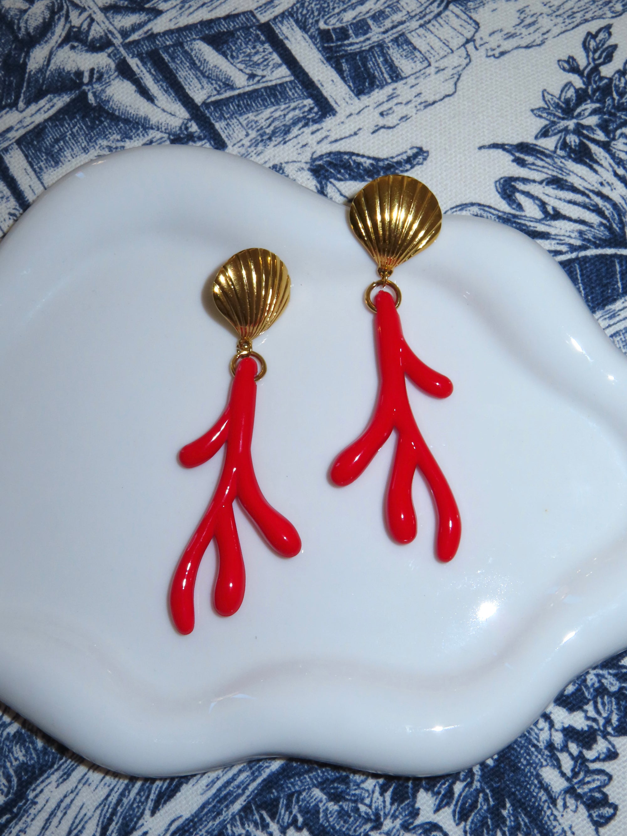 Orecchini Conchiglia e Corallo