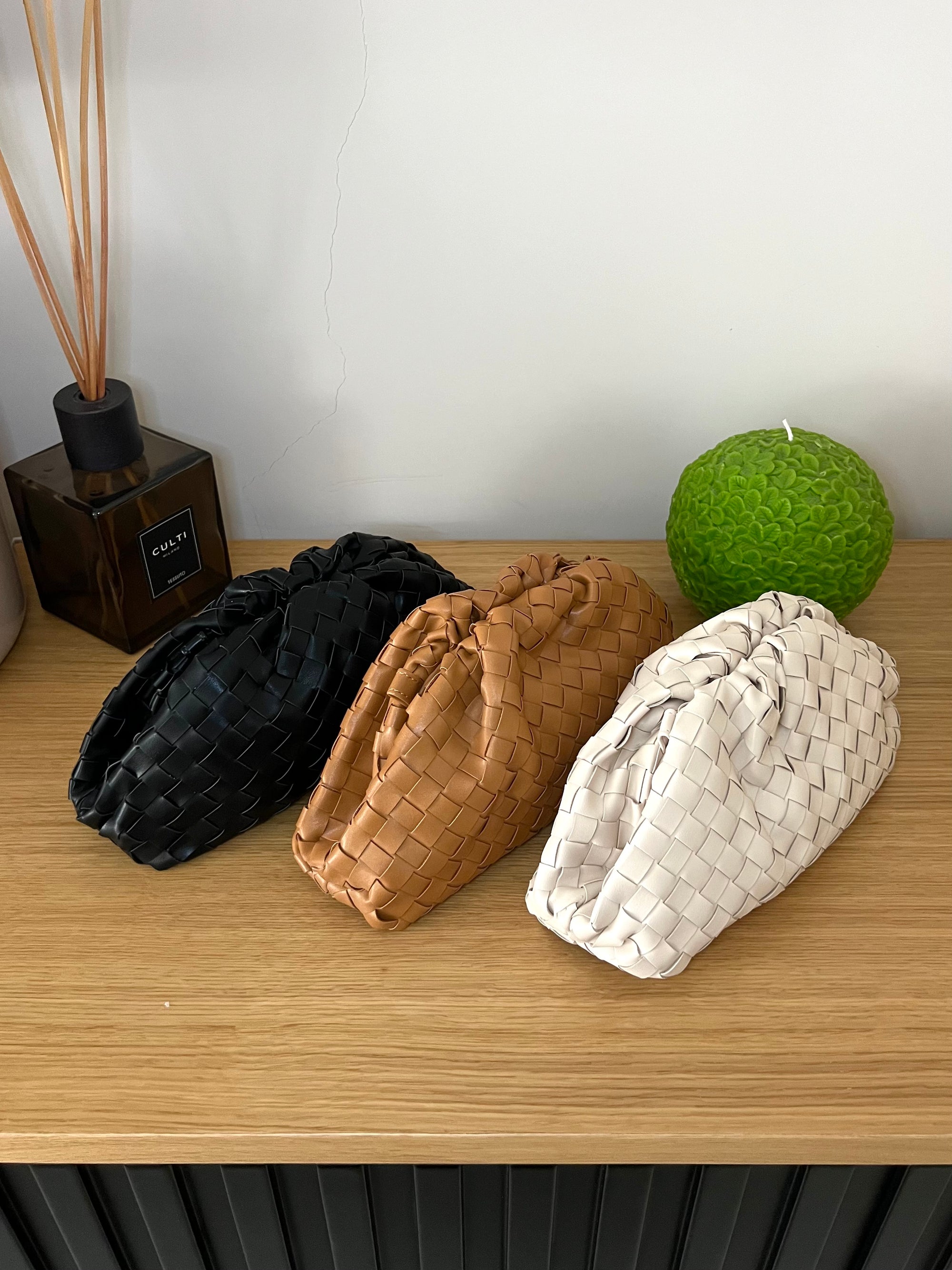 Borsa Pouch Intreccio Camel
