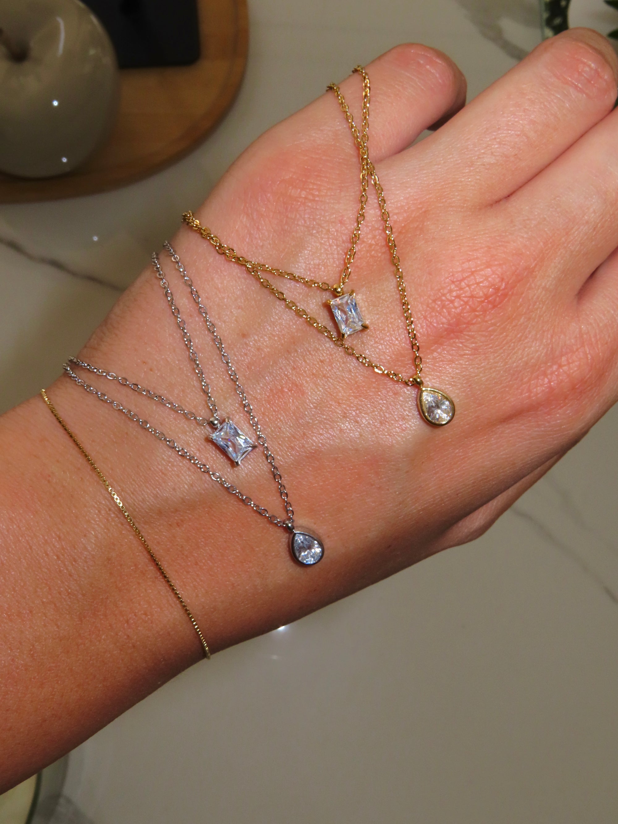 Collana Pietre Esssential