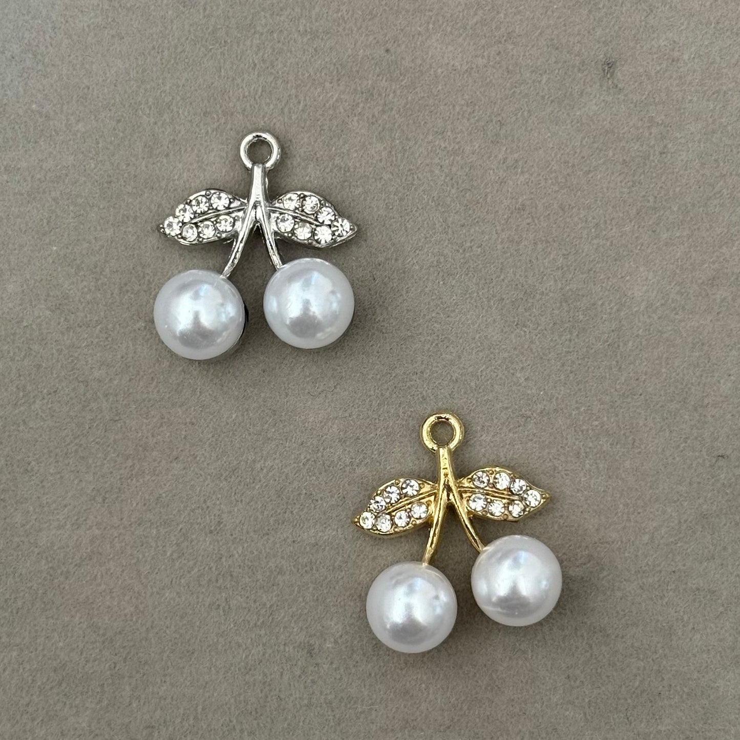 Charm Ciliegie Strass