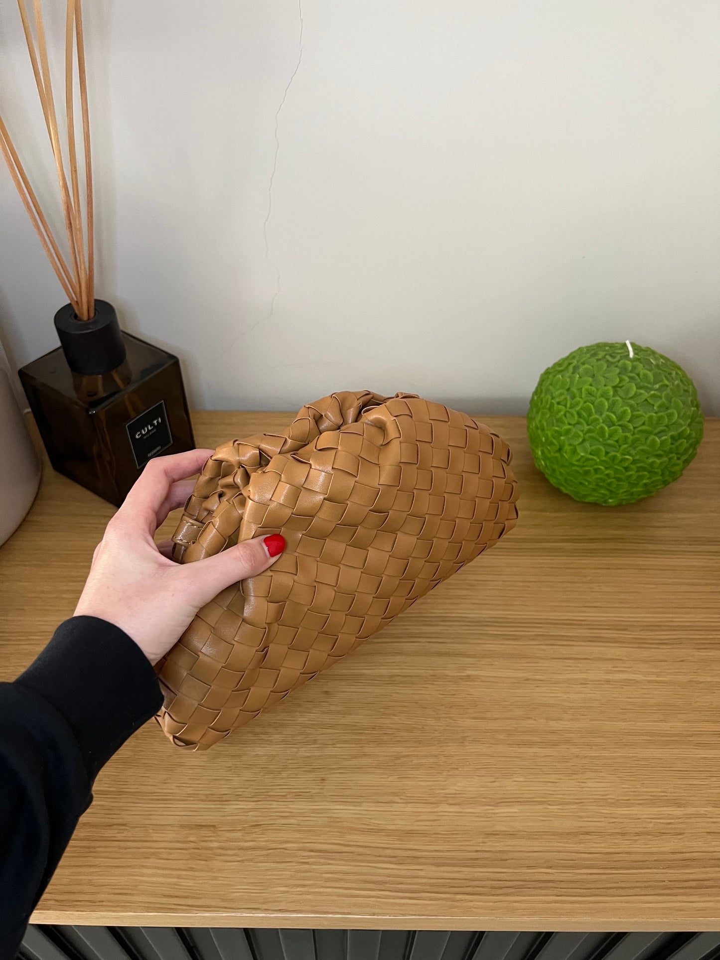Borsa Pouch Intreccio Camel